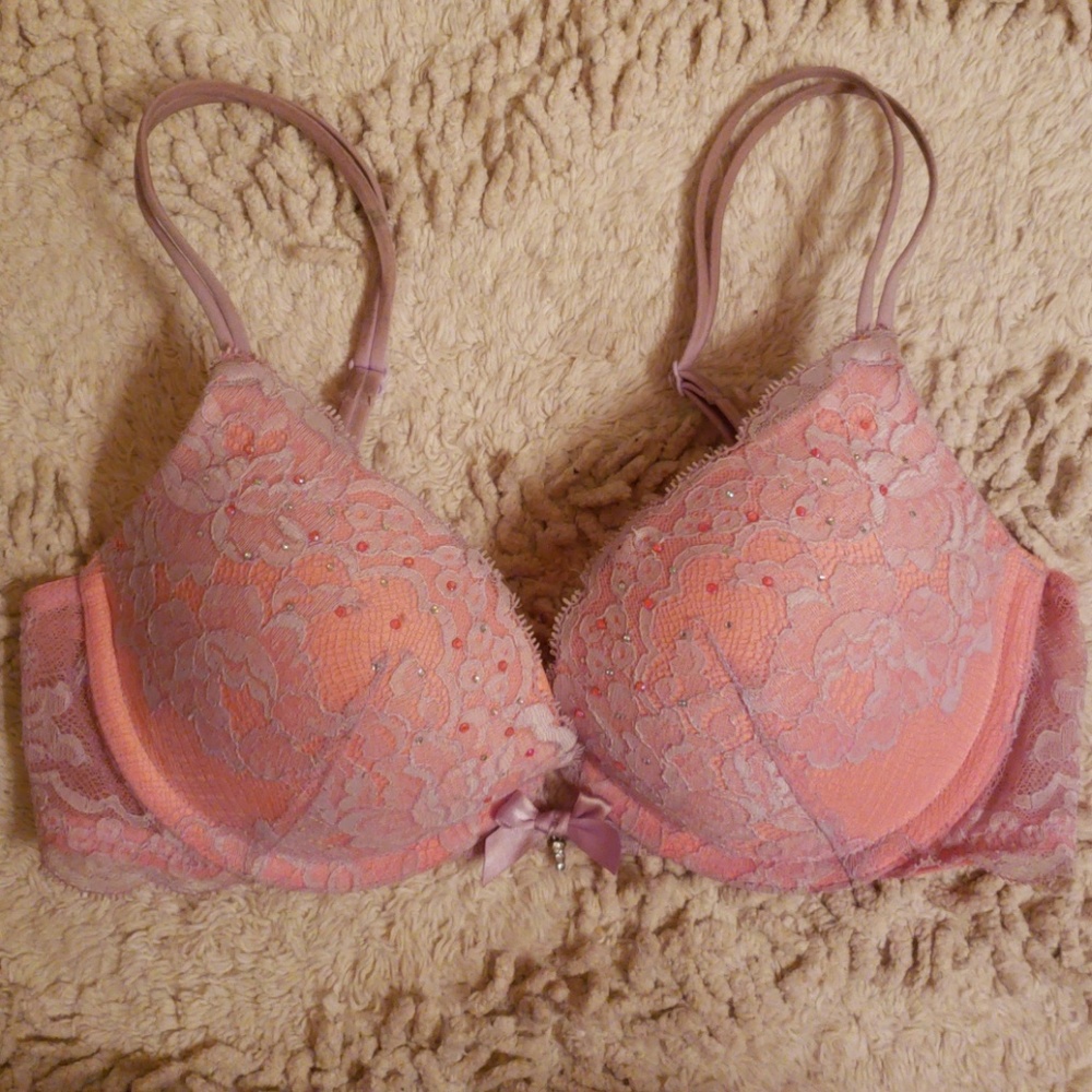 Victoria's secret bra